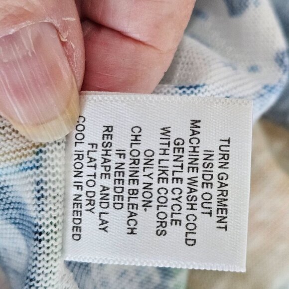 Shana Size M Art to Wear Newsprint Collage 3/4 Dolman Sleeve Top - Picture 8 of 10